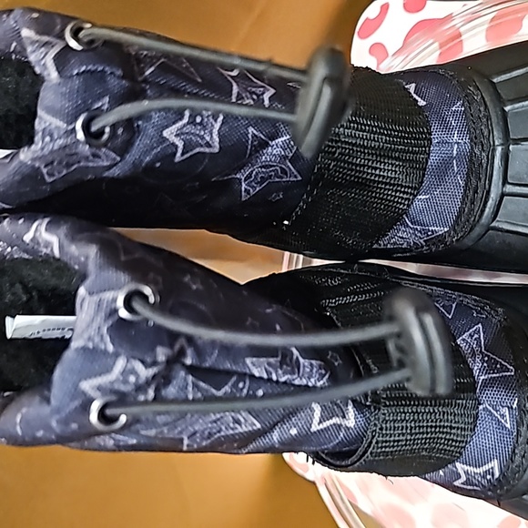 J Toddler Boys Girls Purple Star Snow Boot Waterproof Insulated Traction Sole 12 - Picture 4 of 8